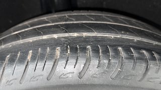 Used 2017 Maruti Suzuki Baleno [2015-2019] Delta Petrol Petrol Manual tyres RIGHT REAR TYRE TREAD VIEW