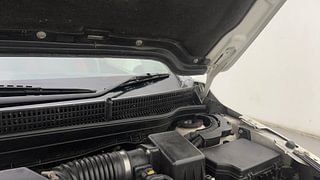 Used 2017 Maruti Suzuki S-Cross Alpha 1.6 Diesel Manual engine ENGINE LEFT SIDE HINGE & APRON VIEW