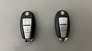 Used 2017 Maruti Suzuki S-Cross Alpha 1.6 Diesel Manual extra CAR KEY VIEW