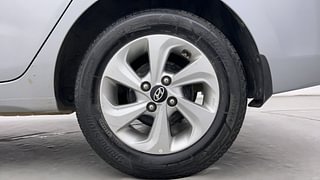Used 2019 Hyundai Xcent SX Petrol Manual tyres LEFT REAR TYRE RIM VIEW