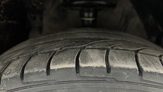 Used 2017 Maruti Suzuki S-Cross Alpha 1.6 Diesel Manual tyres RIGHT FRONT TYRE TREAD VIEW
