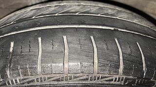Used 2020 honda Amaze 1.5 S i-DTEC Diesel Manual tyres RIGHT REAR TYRE TREAD VIEW