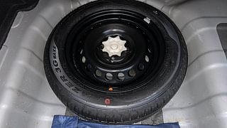 Used 2019 Hyundai Xcent SX Petrol Manual tyres SPARE TYRE VIEW