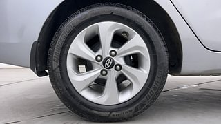 Used 2019 Hyundai Xcent SX Petrol Manual tyres RIGHT REAR TYRE RIM VIEW