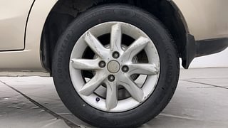 Used 2016 Tata Zest [2014-2019] XT Petrol Petrol Manual tyres LEFT REAR TYRE RIM VIEW
