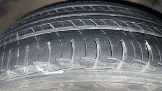 Used 2018 Maruti Suzuki Ertiga [2015-2018] VXI AT Petrol Automatic tyres RIGHT FRONT TYRE TREAD VIEW