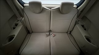 Used 2018 Maruti Suzuki Ertiga [2015-2018] VXI AT Petrol Automatic interior THIRD ROW SEAT