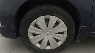 Used 2018 Maruti Suzuki Ertiga [2015-2018] VXI AT Petrol Automatic tyres LEFT FRONT TYRE RIM VIEW