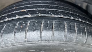 Used 2020 Maruti Suzuki Ciaz Alpha Petrol Petrol Manual tyres RIGHT FRONT TYRE TREAD VIEW