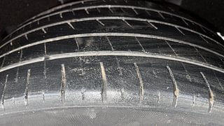 Used 2017 Maruti Suzuki Baleno [2015-2019] Zeta Petrol Petrol Manual tyres LEFT REAR TYRE TREAD VIEW