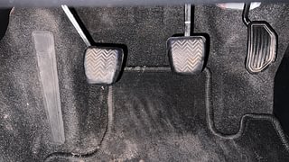 Used 2014 Toyota Corolla Altis [2014-2017] G Petrol Petrol Manual interior PEDALS VIEW