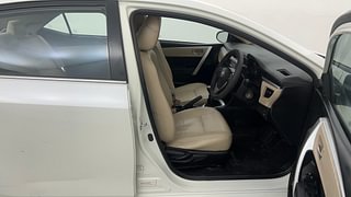 Used 2014 Toyota Corolla Altis [2014-2017] G Petrol Petrol Manual interior RIGHT SIDE FRONT DOOR CABIN VIEW