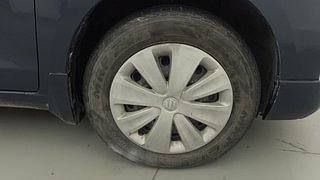 Used 2018 Maruti Suzuki Ertiga [2015-2018] VXI AT Petrol Automatic tyres RIGHT FRONT TYRE RIM VIEW