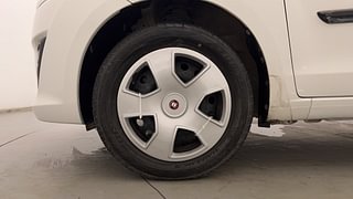 Used 2015 Maruti Suzuki Ertiga [2012-2015] Vxi Petrol Manual tyres LEFT FRONT TYRE RIM VIEW