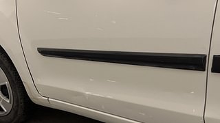 Used 2015 Maruti Suzuki Ertiga [2012-2015] Vxi Petrol Manual dents MINOR SCRATCH
