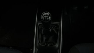 Used 2019 Maruti Suzuki Baleno [2019-2022] Alpha Petrol Petrol Manual interior GEAR  KNOB VIEW