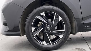 Used 2021 Hyundai Verna SX Opt IVT Petrol Petrol Automatic tyres LEFT FRONT TYRE RIM VIEW
