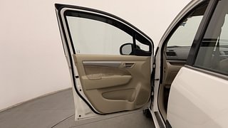 Used 2015 Maruti Suzuki Ertiga [2012-2015] Vxi Petrol Manual interior LEFT FRONT DOOR OPEN VIEW
