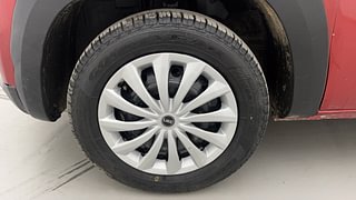 Used 2021 renault Kwid 1.0 RXT Opt Petrol Manual tyres LEFT FRONT TYRE RIM VIEW