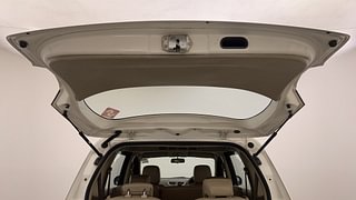 Used 2015 Maruti Suzuki Ertiga [2012-2015] Vxi Petrol Manual interior DICKY DOOR OPEN VIEW