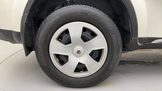 Used 2020 Mahindra XUV500 [2018-2021] W7 Diesel Manual tyres RIGHT REAR TYRE RIM VIEW