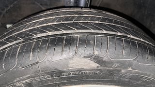 Used 2018 Maruti Suzuki Baleno [2015-2019] Zeta Petrol Petrol Manual tyres LEFT FRONT TYRE TREAD VIEW