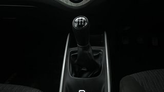 Used 2018 Maruti Suzuki Baleno [2015-2019] Zeta Petrol Petrol Manual interior GEAR  KNOB VIEW