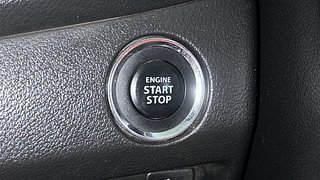Used 2019 Maruti Suzuki Baleno [2019-2022] Alpha Petrol Petrol Manual top_features Keyless start