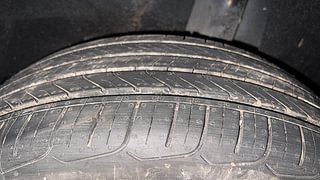Used 2018 Maruti Suzuki Baleno [2015-2019] Zeta Petrol Petrol Manual tyres LEFT REAR TYRE TREAD VIEW