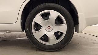 Used 2015 Maruti Suzuki Ertiga [2012-2015] Vxi Petrol Manual tyres LEFT REAR TYRE RIM VIEW