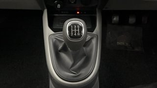 Used 2020 Hyundai Grand i10 Nios Asta 1.2 Kappa VTVT Petrol Manual interior GEAR  KNOB VIEW