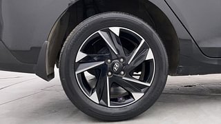 Used 2021 Hyundai Verna SX Opt IVT Petrol Petrol Automatic tyres RIGHT REAR TYRE RIM VIEW