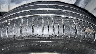 Used 2012 Maruti Suzuki Ertiga [2012-2015] ZXi Petrol Manual tyres LEFT REAR TYRE TREAD VIEW