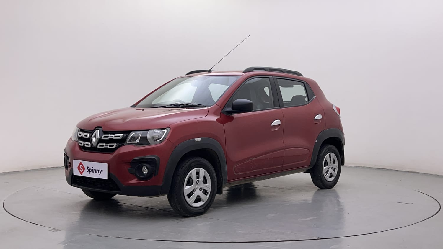 LEFT FRONT CORNER VIEW