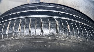 Used 2012 Maruti Suzuki Ertiga [2012-2015] ZXi Petrol Manual tyres RIGHT REAR TYRE TREAD VIEW
