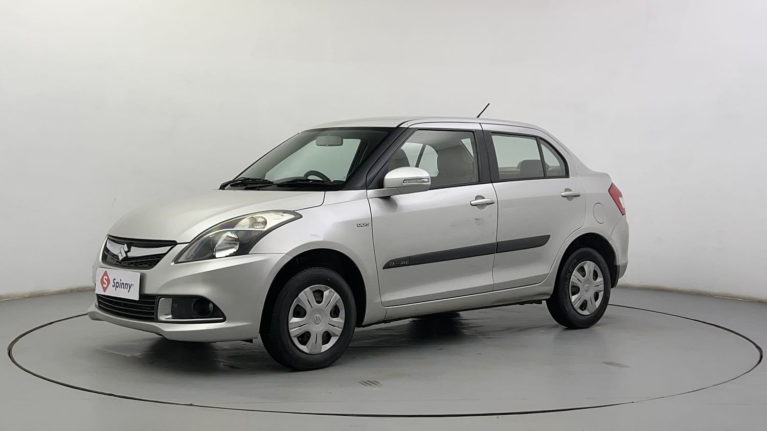 LEFT FRONT CORNER VIEW