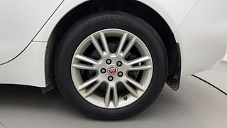 Used 2017 Jaguar XE [2016-2020] Pure Diesel Diesel Automatic tyres LEFT REAR TYRE RIM VIEW