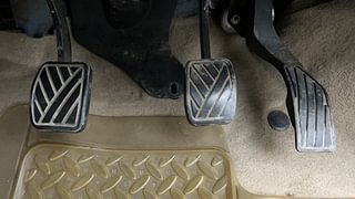Used 2017 Maruti Suzuki Swift Dzire VDI Diesel Manual interior PEDALS VIEW