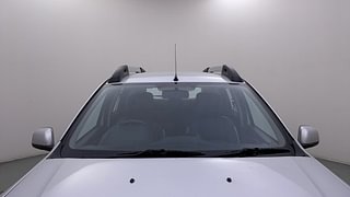 Used 2018 Renault Duster [2015-2019] 110 PS RXZ 4X2 AMT Diesel Automatic exterior FRONT WINDSHIELD VIEW