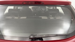 Used 2016 Hyundai Elite i20 [2014-2018] Asta 1.2 Petrol Manual top_features Rear defogger