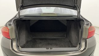 Used 2017 Honda City [2017-2020] VX CVT Petrol Automatic interior DICKY INSIDE VIEW