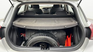 Used 2018 Hyundai Elite i20 [2018-2020] Sportz 1.2 CNG (Outside fitted) Petrol+cng Manual interior DICKY INSIDE VIEW