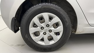 Used 2018 Hyundai Elite i20 [2018-2020] Sportz 1.2 CNG (Outside fitted) Petrol+cng Manual tyres RIGHT REAR TYRE RIM VIEW