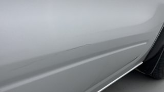 Used 2022 Renault Kwid RXL Petrol Manual dents MINOR SCRATCH