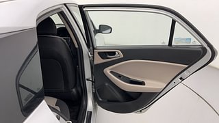 Used 2018 Hyundai Elite i20 [2018-2020] Sportz 1.2 CNG (Outside fitted) Petrol+cng Manual interior RIGHT REAR DOOR OPEN VIEW