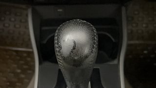 Used 2017 Honda City [2017-2020] VX CVT Petrol Automatic interior GEAR  KNOB VIEW