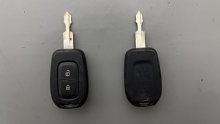 Used 2022 Renault Kwid RXL Petrol Manual extra CAR KEY VIEW