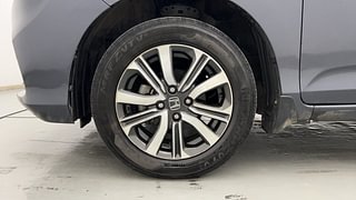 Used 2022 Honda Amaze 1.2 VX i-VTEC Petrol Manual tyres LEFT FRONT TYRE RIM VIEW