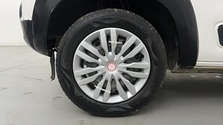 Used 2021 Renault Kwid RXL 1.0 SCE Petrol Manual tyres RIGHT REAR TYRE RIM VIEW