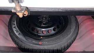 Used 2019 Hyundai Grand i10 [2017-2020] Magna 1.2 Kappa VTVT CNG Petrol+cng Manual tyres SPARE TYRE VIEW